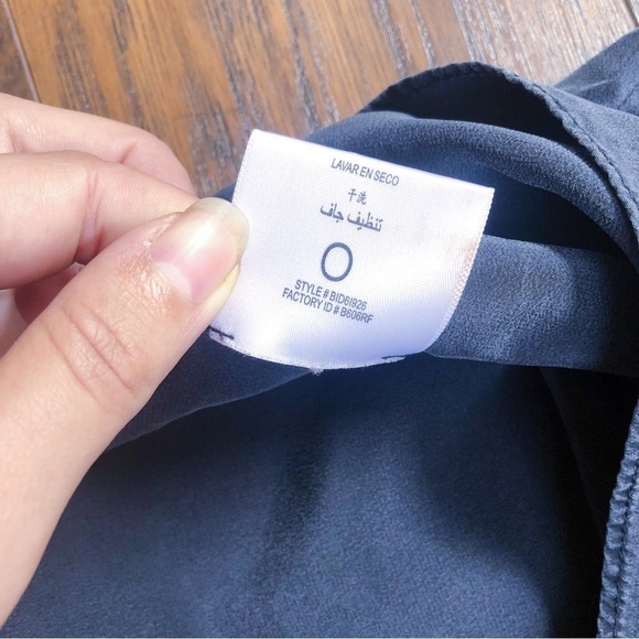 BCBGMaxAzria • black silk mini dress dolman sleeve cold shoulder shift tunic - Picture 7 of 10